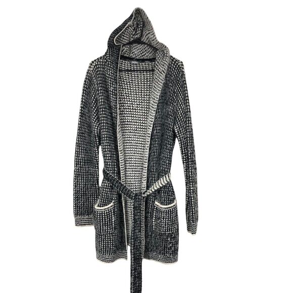 Neiman Marcus Cardigan Open Front, Belted Sweater Hoodie, Eyelash Fabric, sz  L - Picture 1 of 10